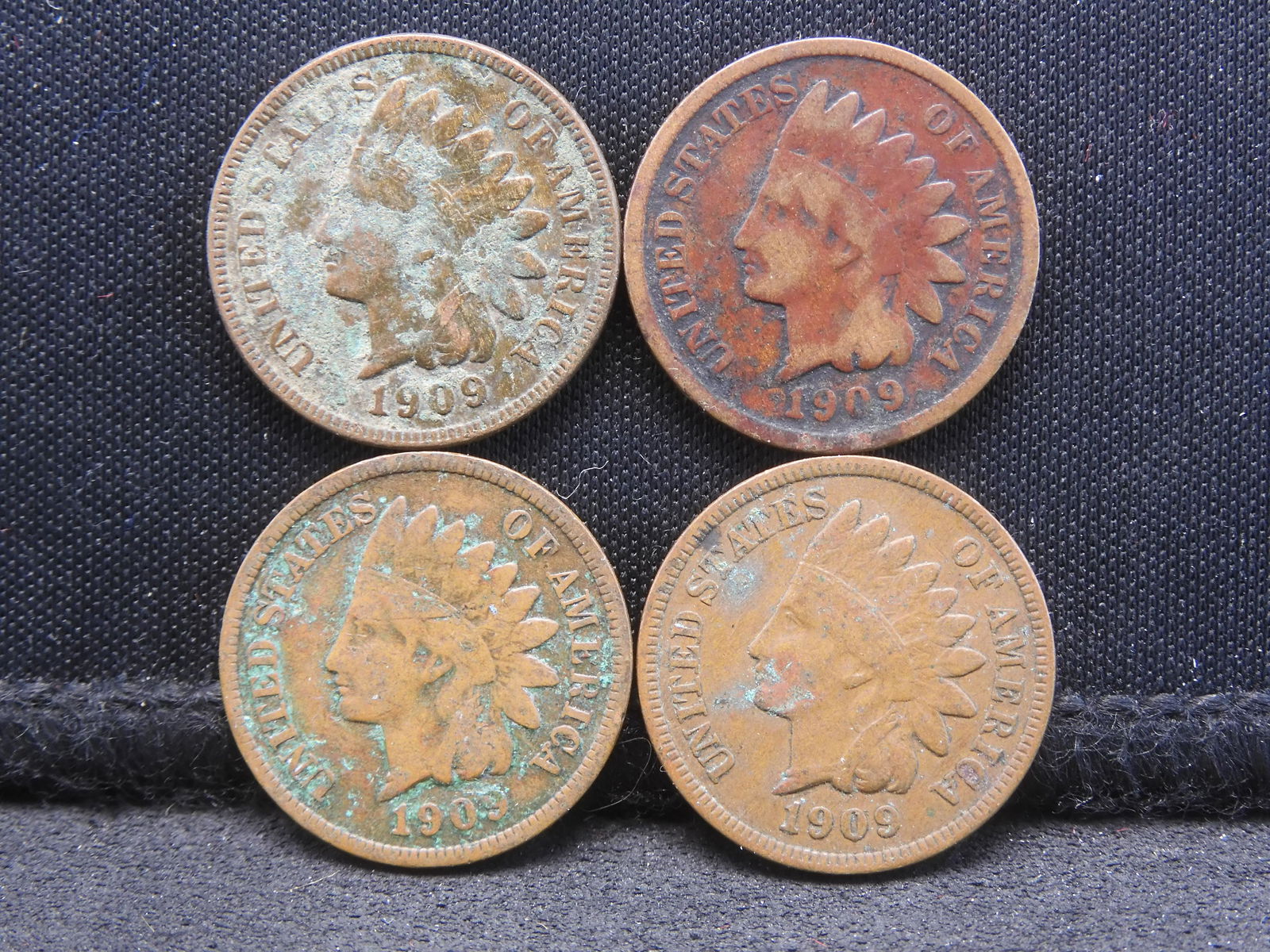 4 - 1909 Indian Head Cents - No Mint Marks (1 of 2)
