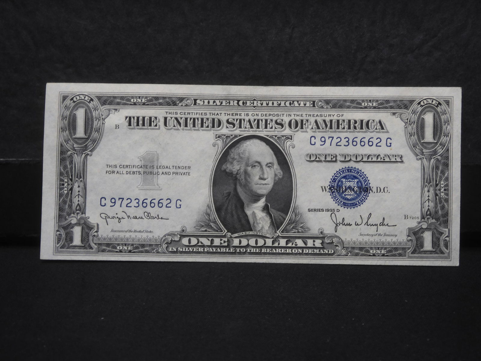 1935-D Blue Seal $1 Silver Certificate. CRISP UNC (1 of 3)