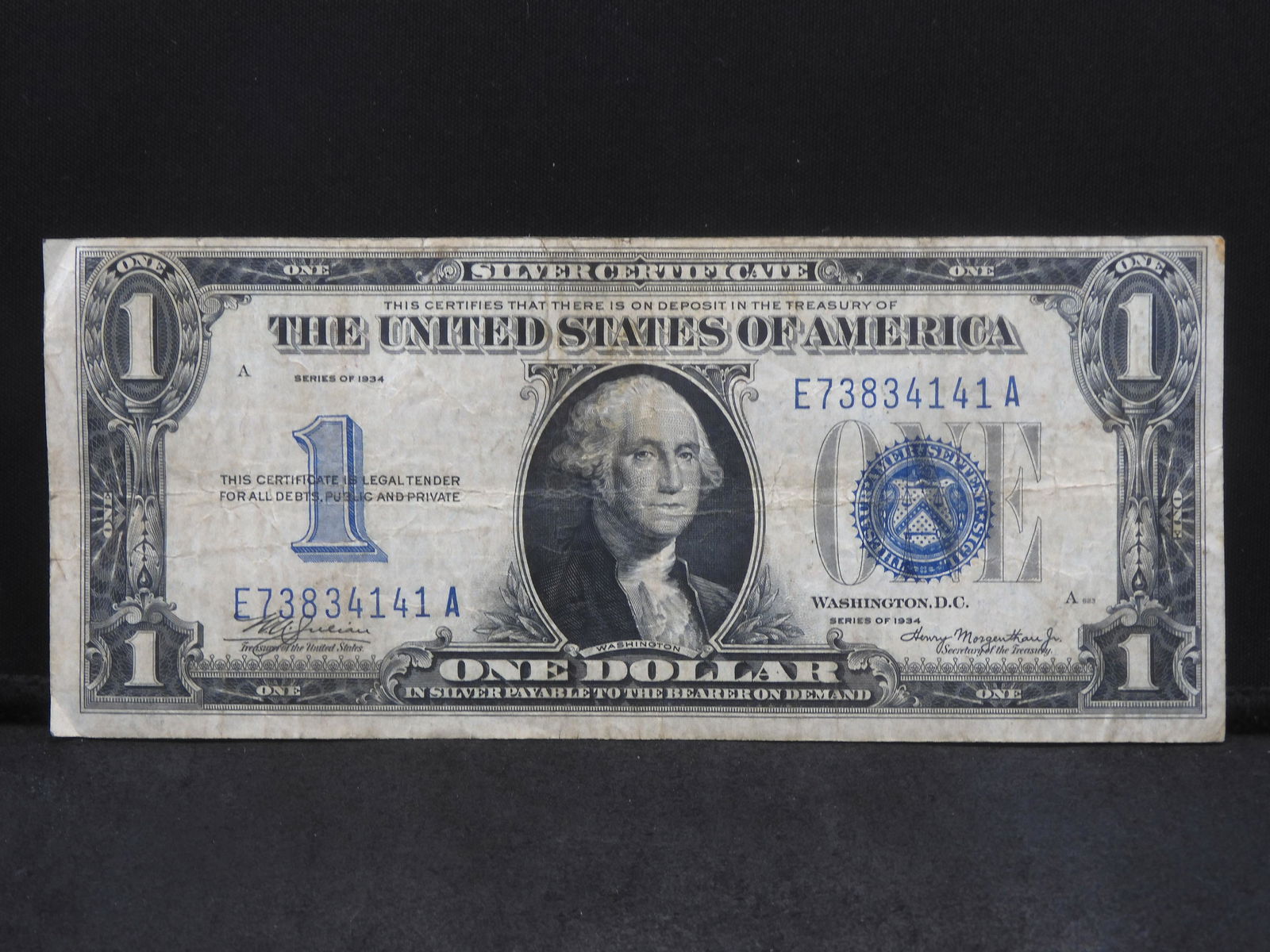 1934 U.S. Blue Seal "Funny back" Silver Certificate.  Portrait Of George Washington. (1 of 4)