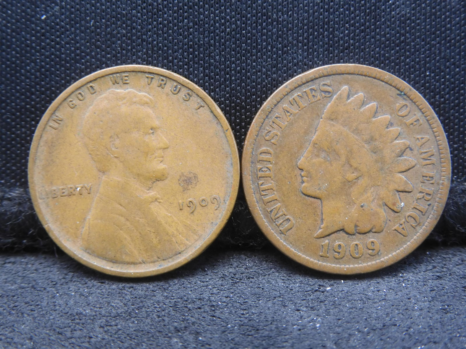 1909 Indian Penny & 1909 Wheat Penny - Last Year/First Year Set! (1 of 2)