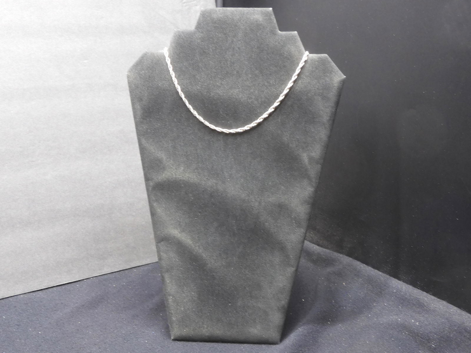 14.5 inch sterling silver vintage pocket watch chain.  Weighs .25  troy ounce. (1 of 4)