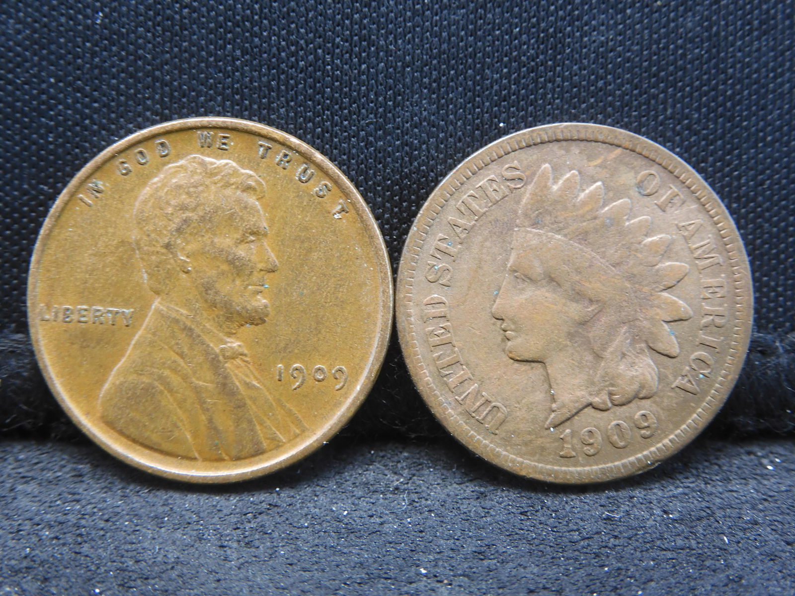 1909 Indian Penny & 1909 Wheat Penny - Last Year/First Year Set! (1 of 2)