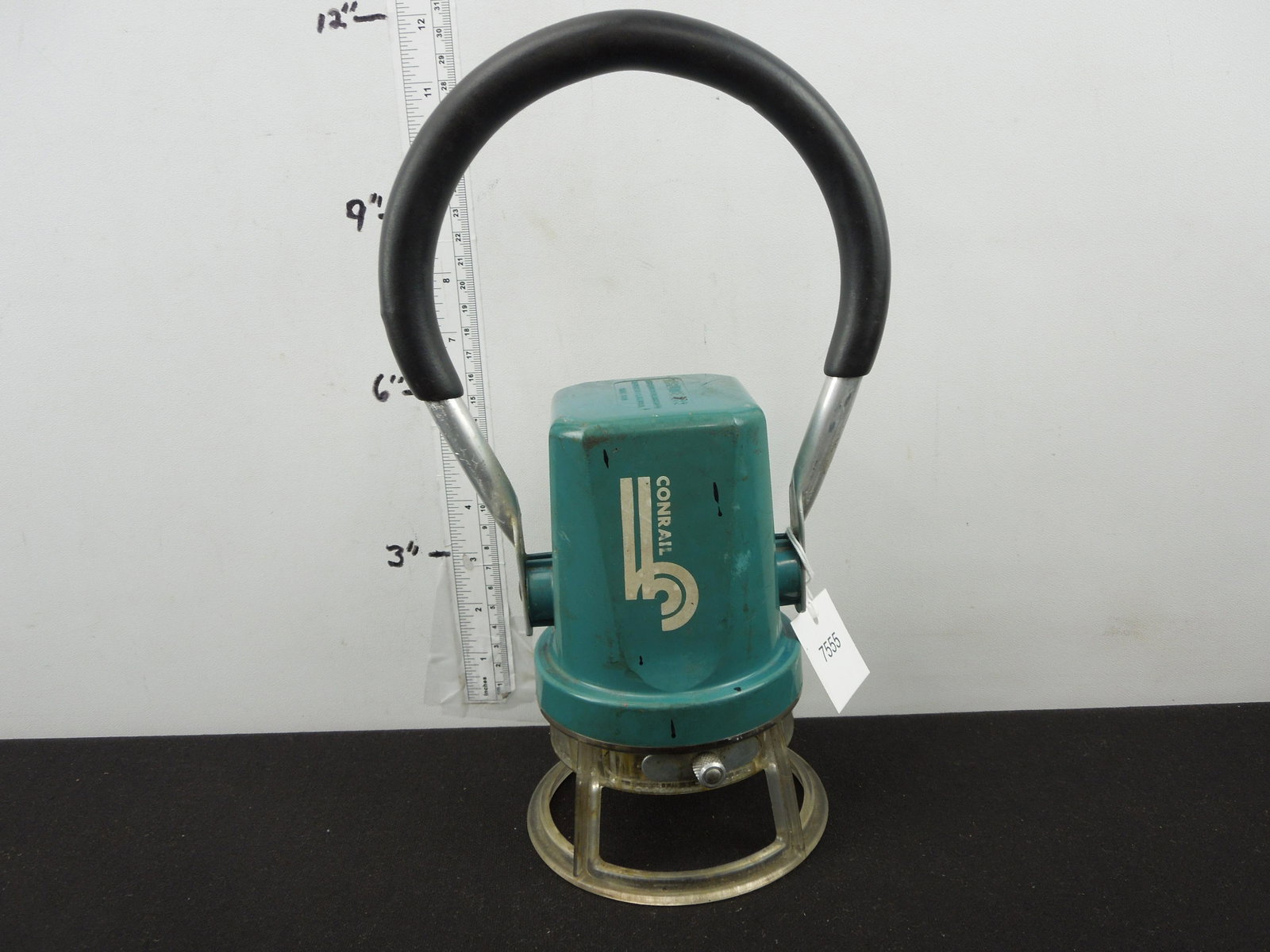 Conrail, Let Conrail Be Conrail Starlite 222 Battery Lantern, Blue Body, Used, in working: Conrail, Let Conrail Be Conrail Starlite 222 Battery Lantern, Blue Body, Used, in working condition, lamps and battery not included