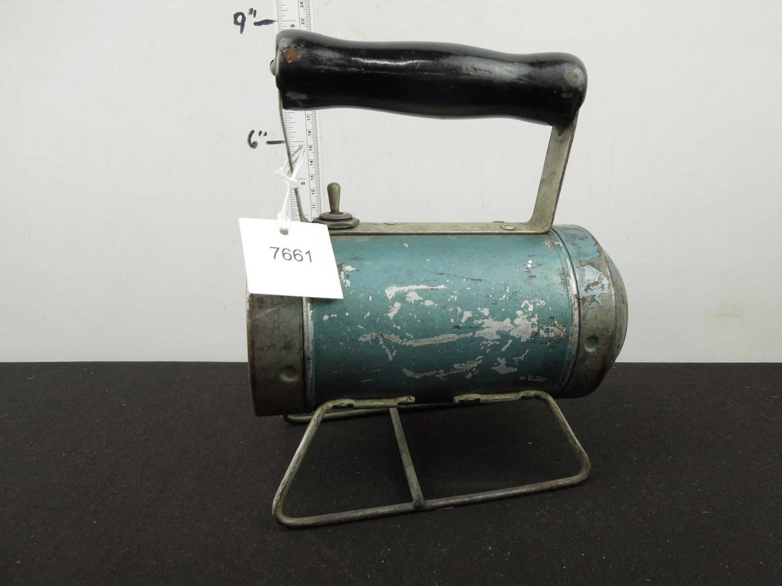 Battery Car Insp Lantern Star Head Light and Lantern Co, Used, in working condition, lamps and (1 of 4)