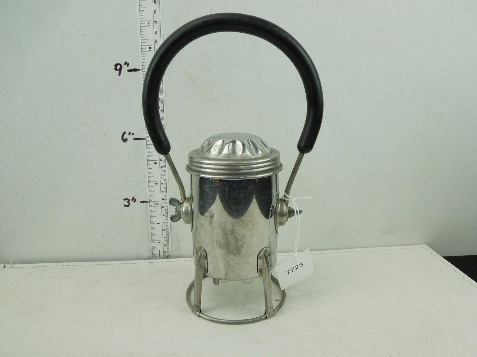 AT&SF Conger Lantern Company, Used, in working condition, lamps and battery not included: AT&SF Conger Lantern Company, Used, in working condition, lamps and battery not included