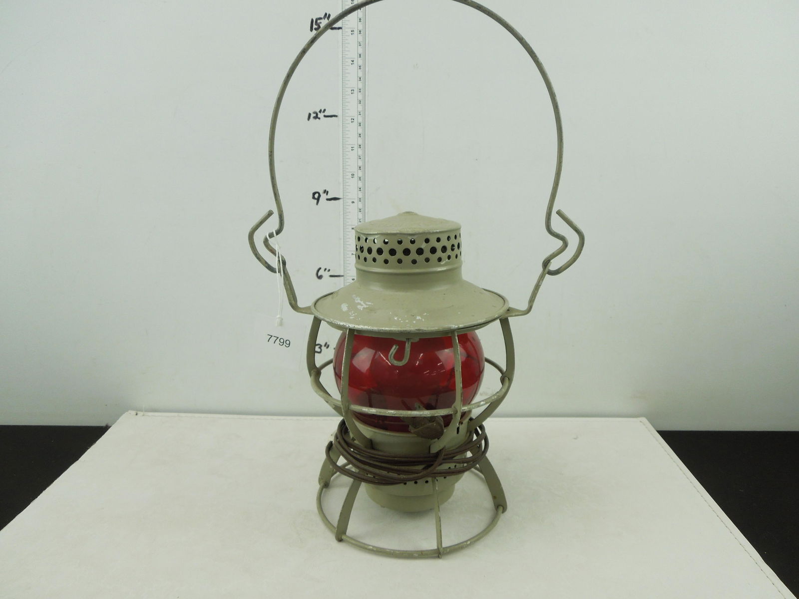 K&ITRR Dressel Kerosene Lantern, Red Globe, Electrified (1 of 6)