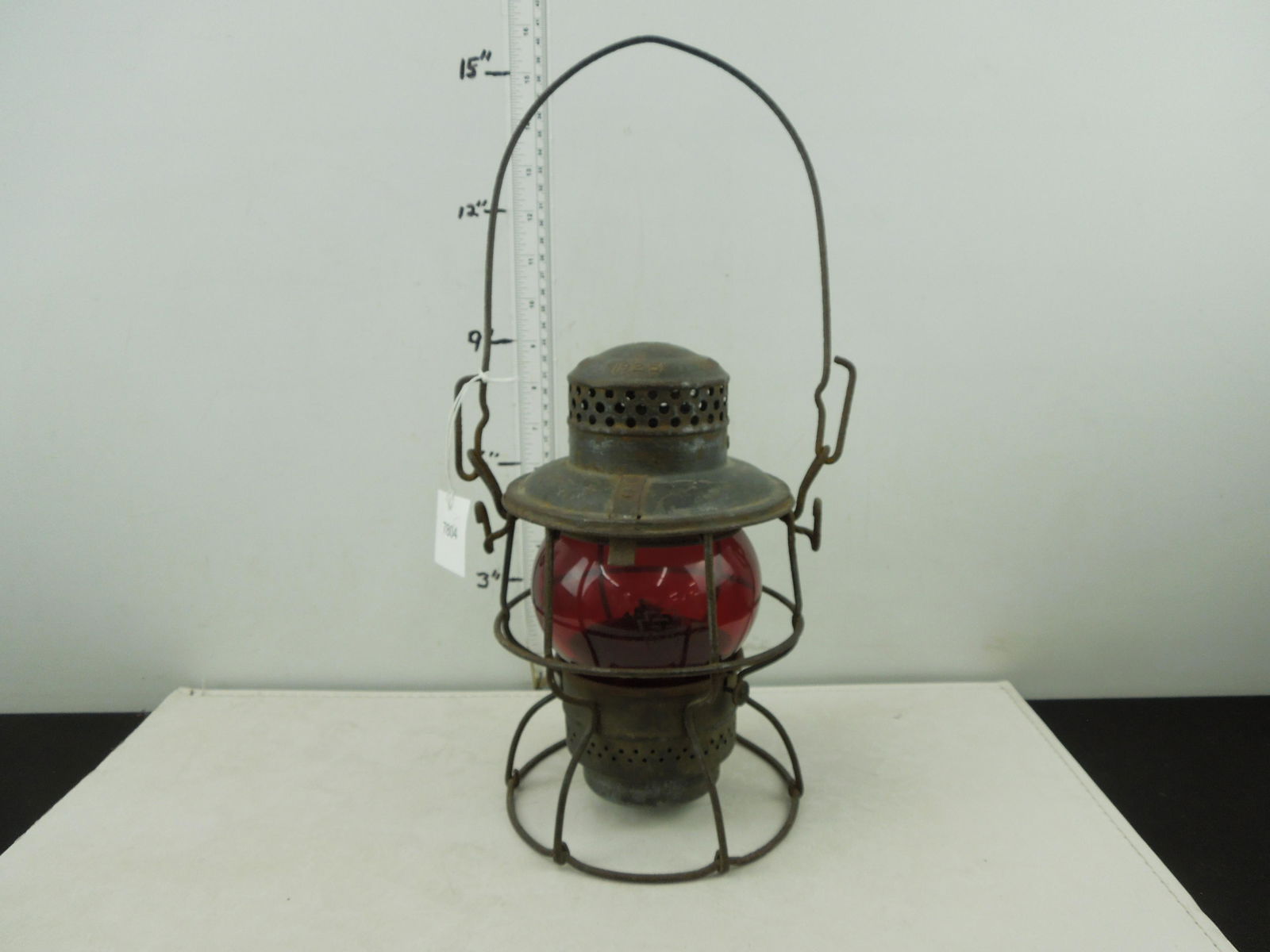 PRR Armspear Kerosene Lantern, Etched Globe (1 of 5)