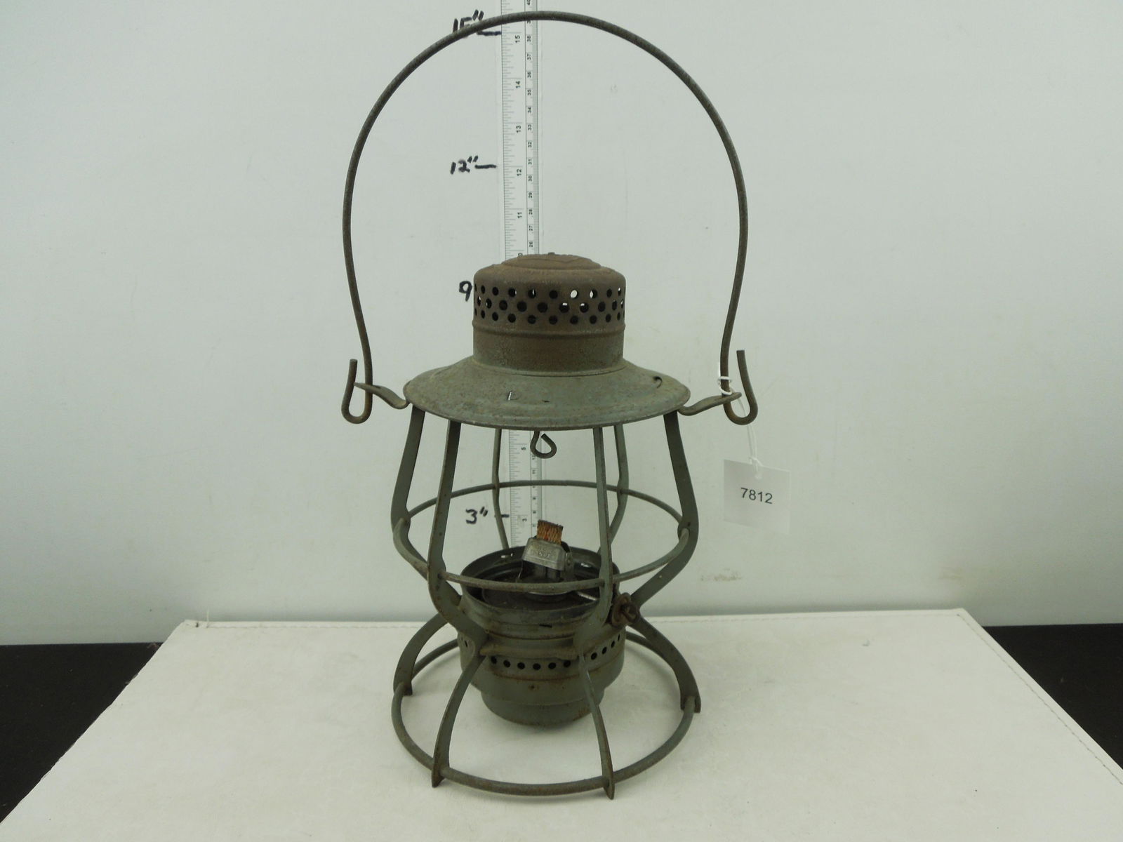 PRR Keystone Lantern, No Globe (1 of 5)