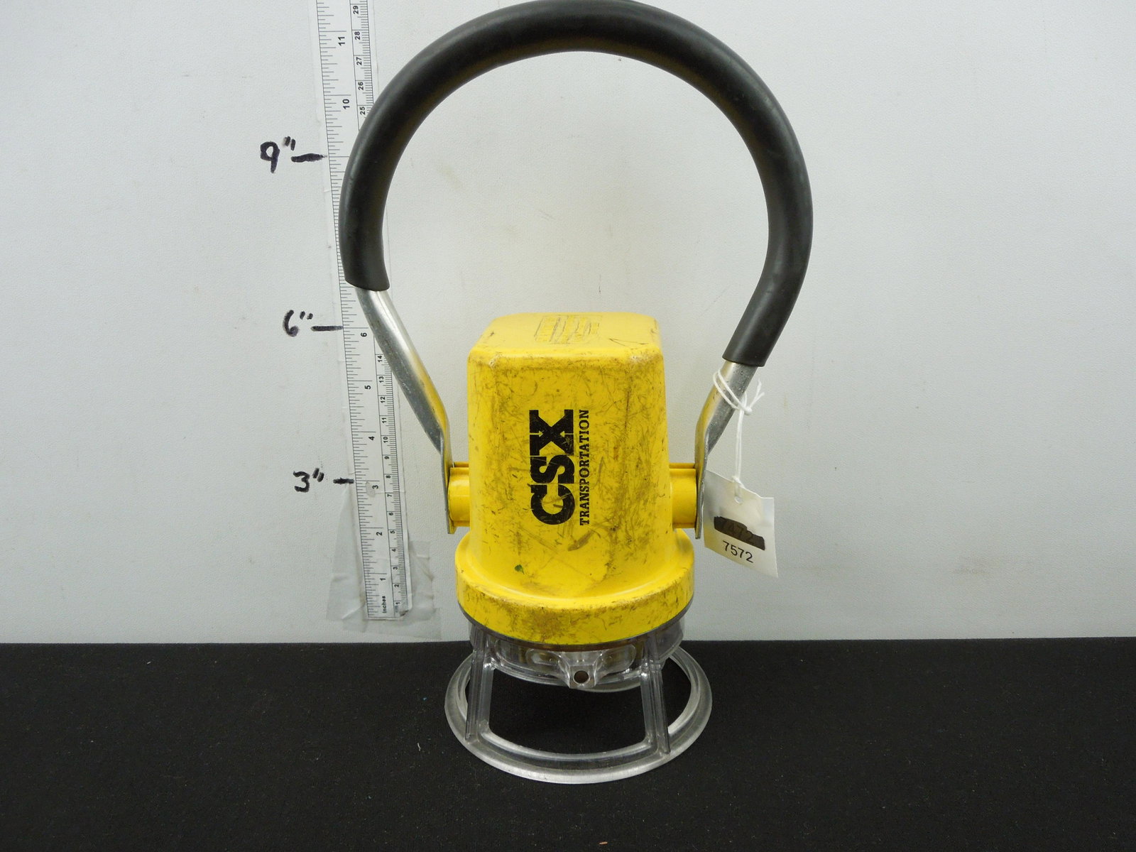 CSX Starlite 292 Battery Lantern, Yellow Body: CSX Starlite 292 Battery Lantern, Yellow Body