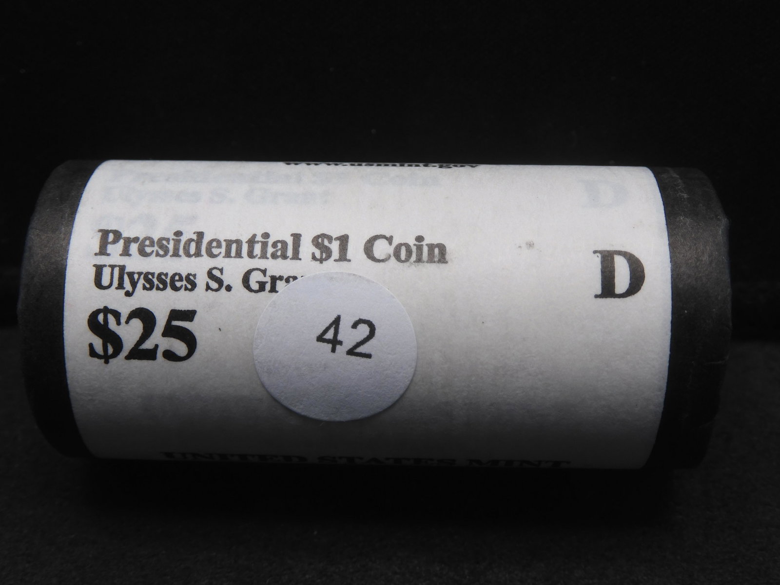 (25) coin roll of 2013 D US Grant Presidential dollars. Wrapped in desirable US Mint fancy paper.: (25) coin roll of 2013 D US Grant Presidential dollars. Wrapped in desirable US Mint fancy paper. Choice/GEM BU.