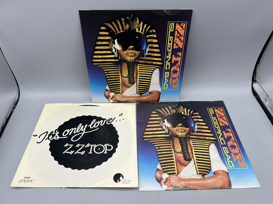 Lot of (3) Assorted Vintage ZZ Top 45 Vinyl Records with Picture Sleeves (1 of 4)