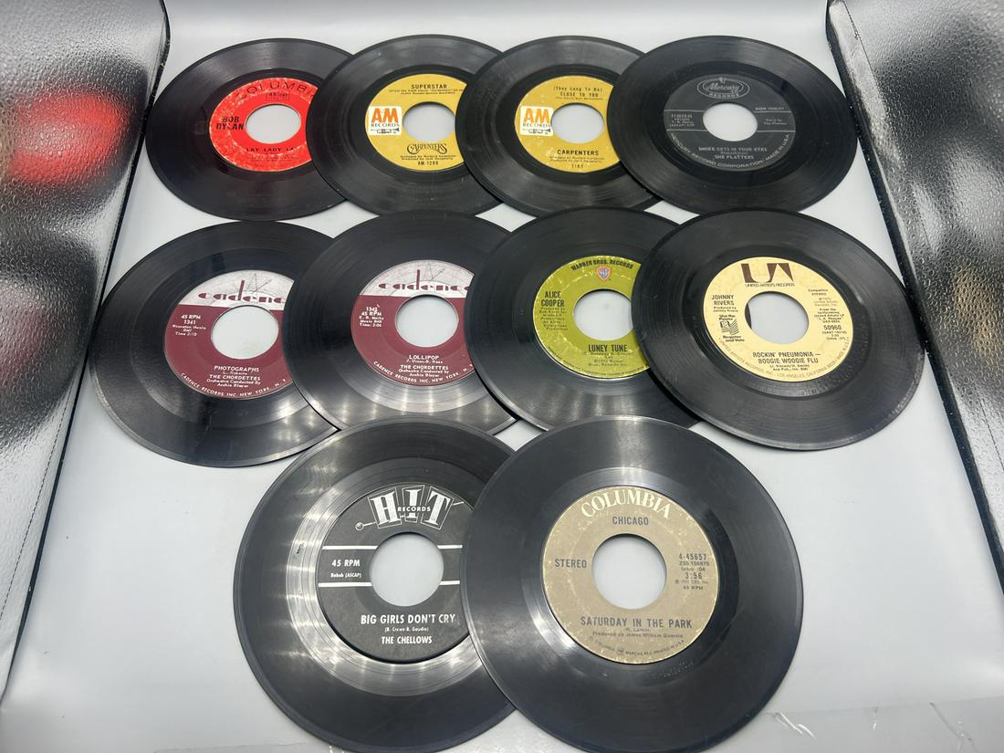 Lot of (10) Assorted 45 Vinyl Records - Varying Conditions - Bob Dylan, Alice Cooper, Chicago (1 of 7)