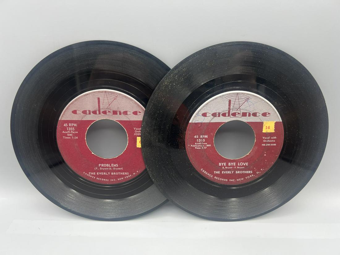Lot of (2) The Everly Brothers 45 Vinyl Records (1 of 2)