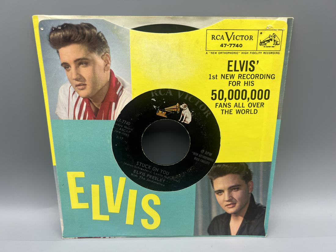 1960 Elvis Presley With The Jordanaires Stuck On You/Fame And Fortune 45 Vinyl Record with Picture (1 of 4)