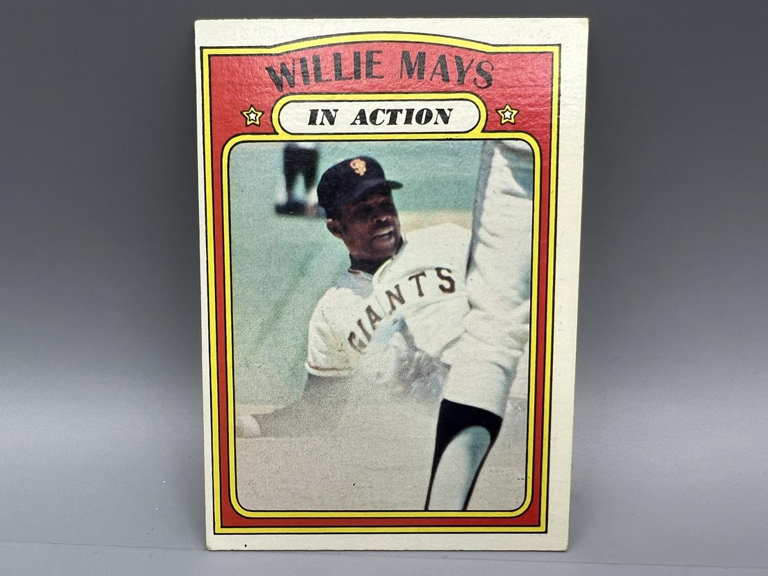 1972 Topps Willie Mays In Action #50: 1972 Topps Willie Mays In Action #50