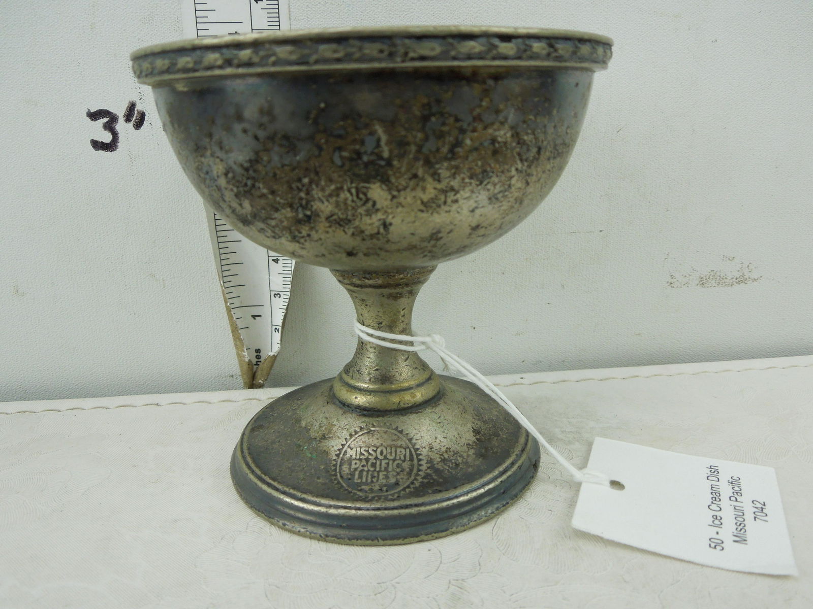 Missouri Pacific Lines International Silver Ice Cream Dish SLO 729 - Tag no. 7042 (1 of 7)