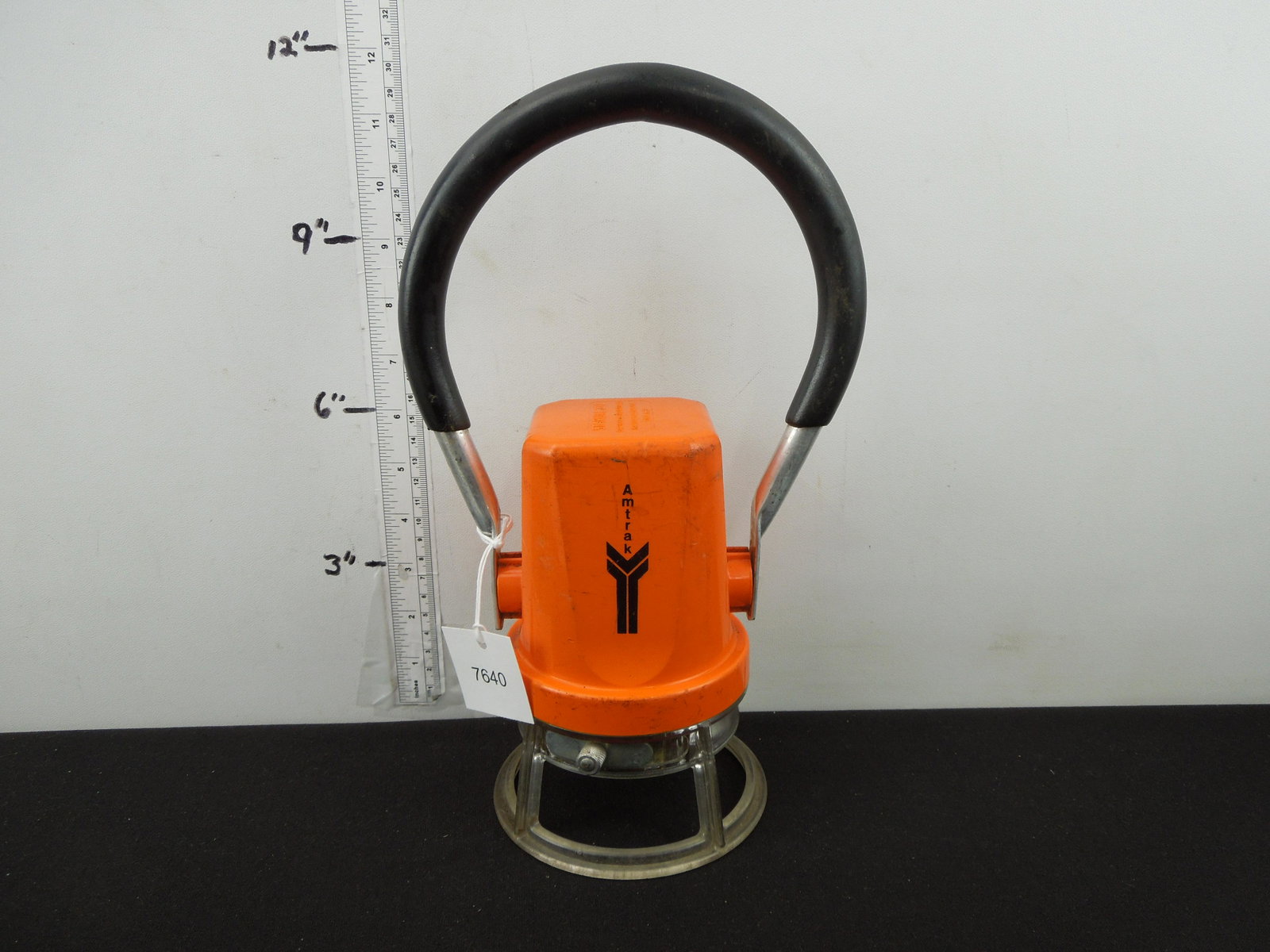 Amtrak Starlite 222 Battery Lantern, Orange Body: Amtrak Starlite 222 Battery Lantern, Orange Body