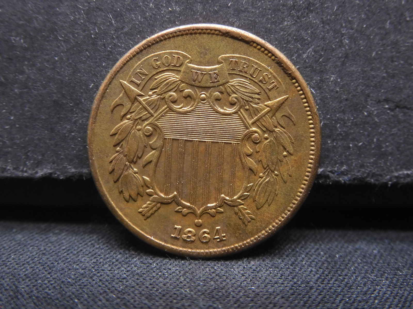 1864 US 2 Cent Piece, FULL WE, UNC. GORGEOUS PIECE (1 of 2)