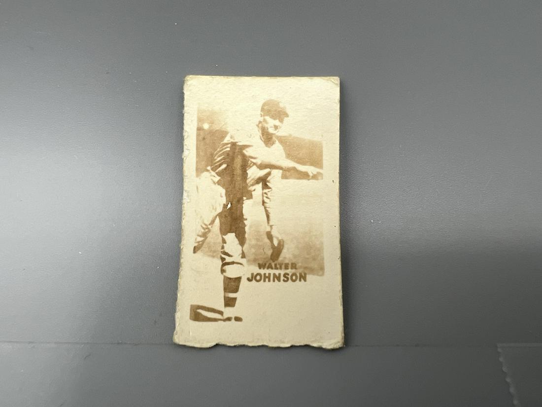 1948 Topps Magic Photo Walter Johnson #15-K (1 of 2)