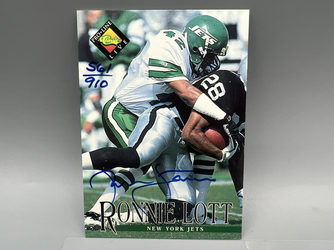 1994 Pro Line Classics Ronnie Lott On Card Auto #561/910 (1 of 2)