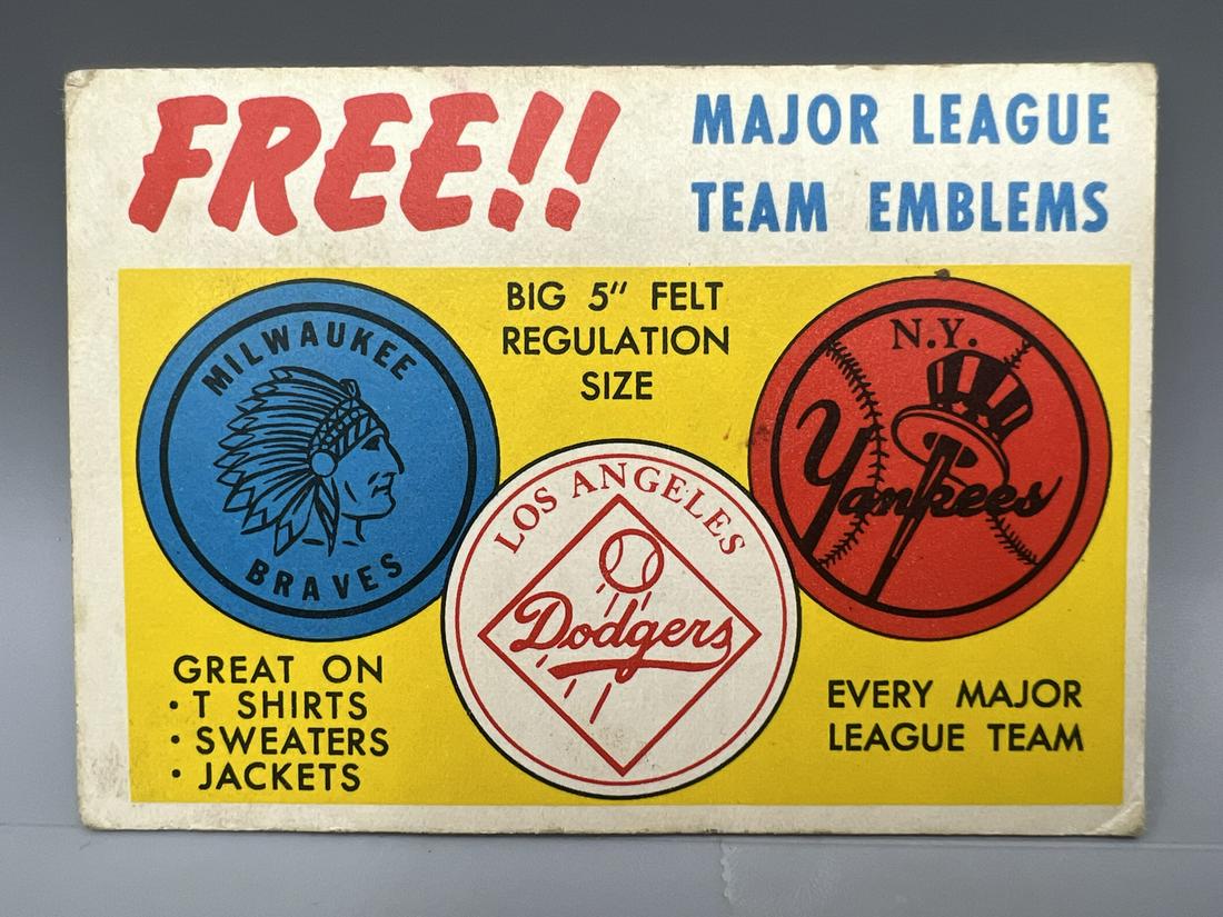 1958 Topps Bazooka Felt Emblem Card Yankees, Dodgers, Braves (1 of 2)