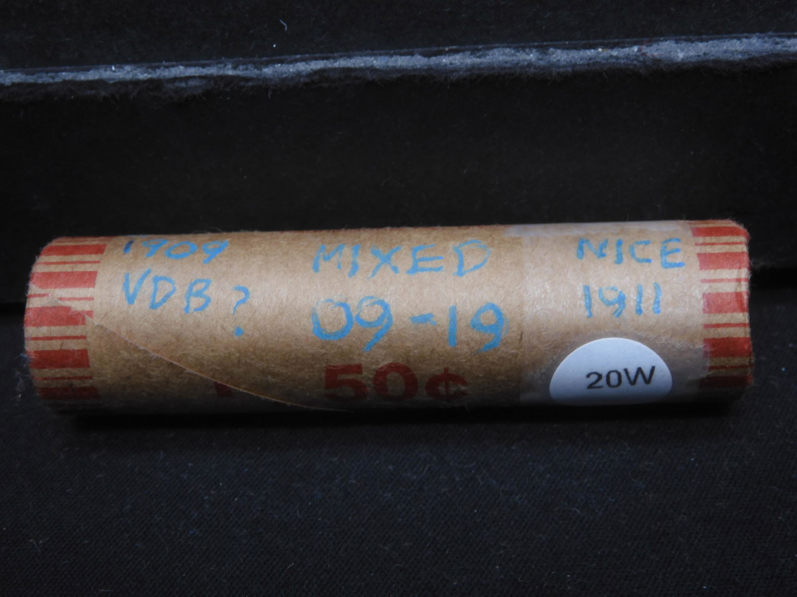 1 roll of 1909 to 1919 Lincoln Cents w/ends of 1909 / 1911 (1 of 3)