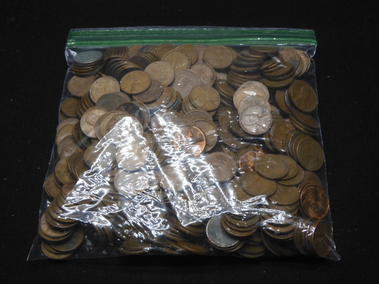 (500) Lincoln Wheat Cents  Mixed Dates (1 of 3)
