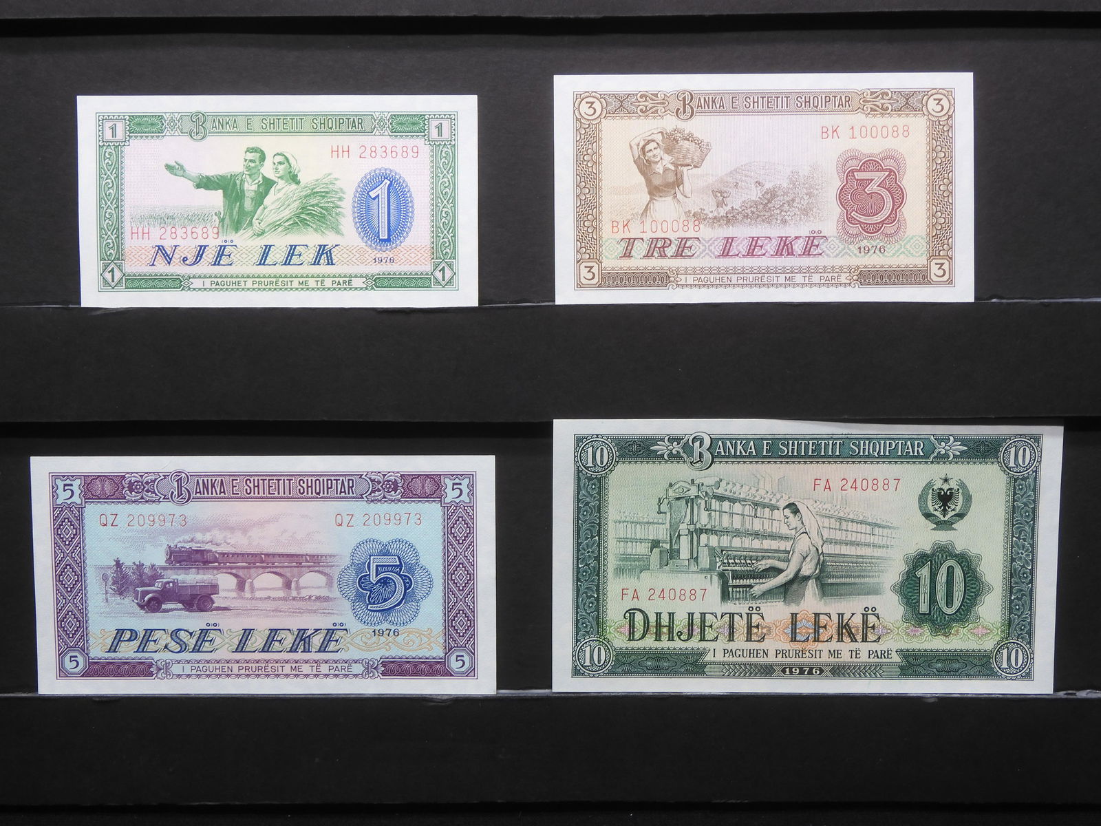 World Currency Notes - 4 Albania Notes (1 of 11)