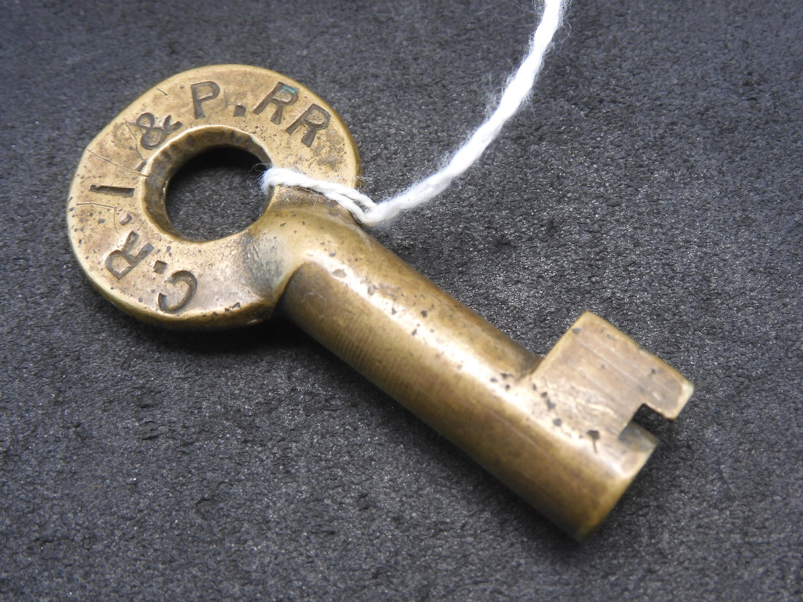 CRI&PRR A&W Co. Chicago - 281221 S Brass Key: CRI&PRR A&W Co. Chicago - 281221 S Brass Key