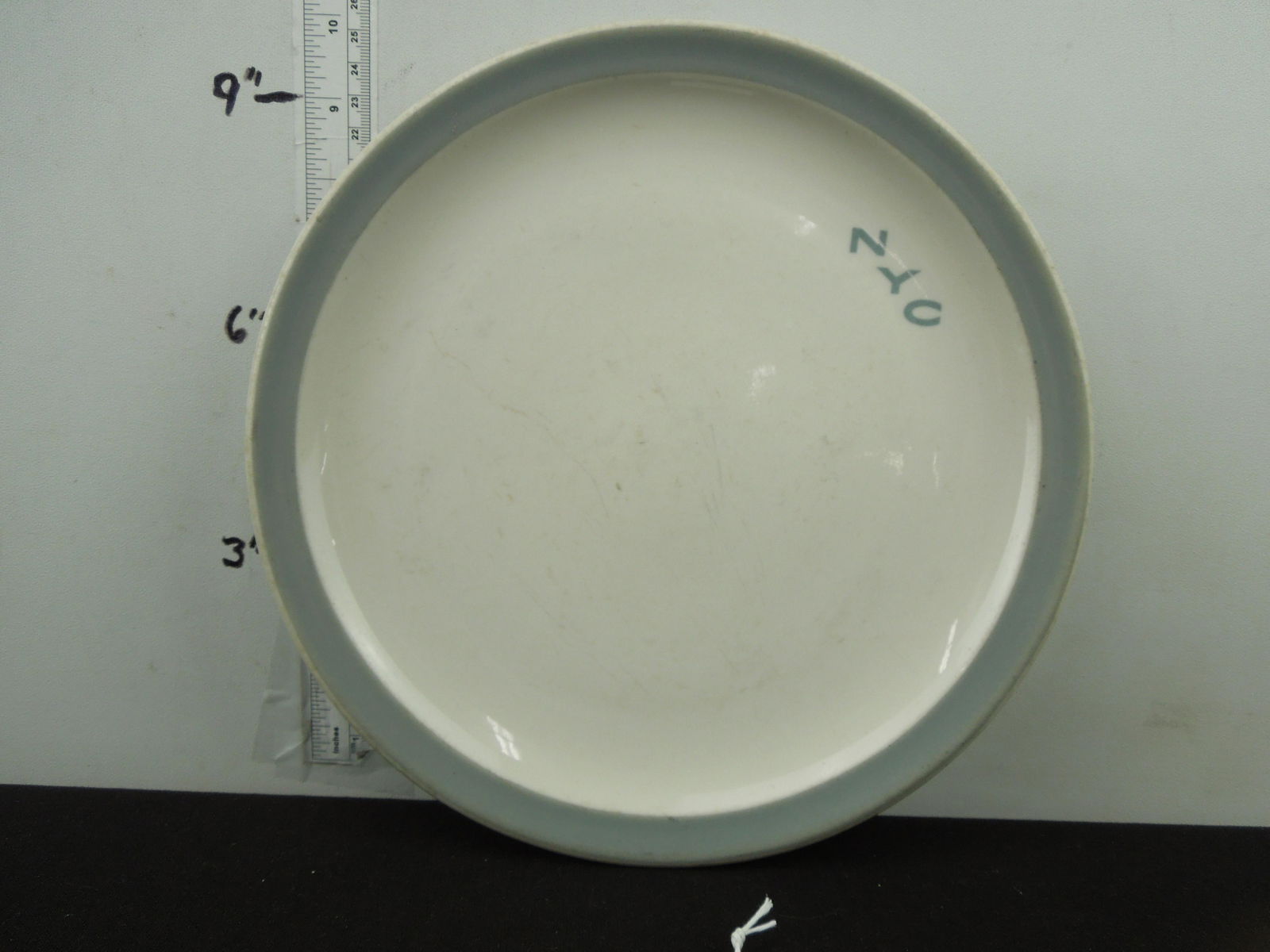 NYC Syracuse China 93-1, Gray Pacemaker Dinner Plate: NYC Syracuse China 93-1, Gray Pacemaker Dinner Plate