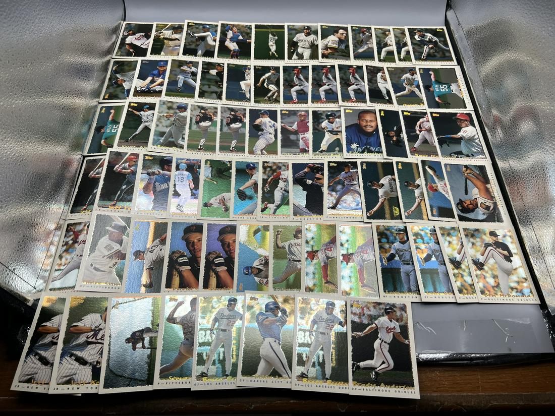 1995 Topps Baseball Cyberstats Foil Parallel Lot of 69 (1 of 5)