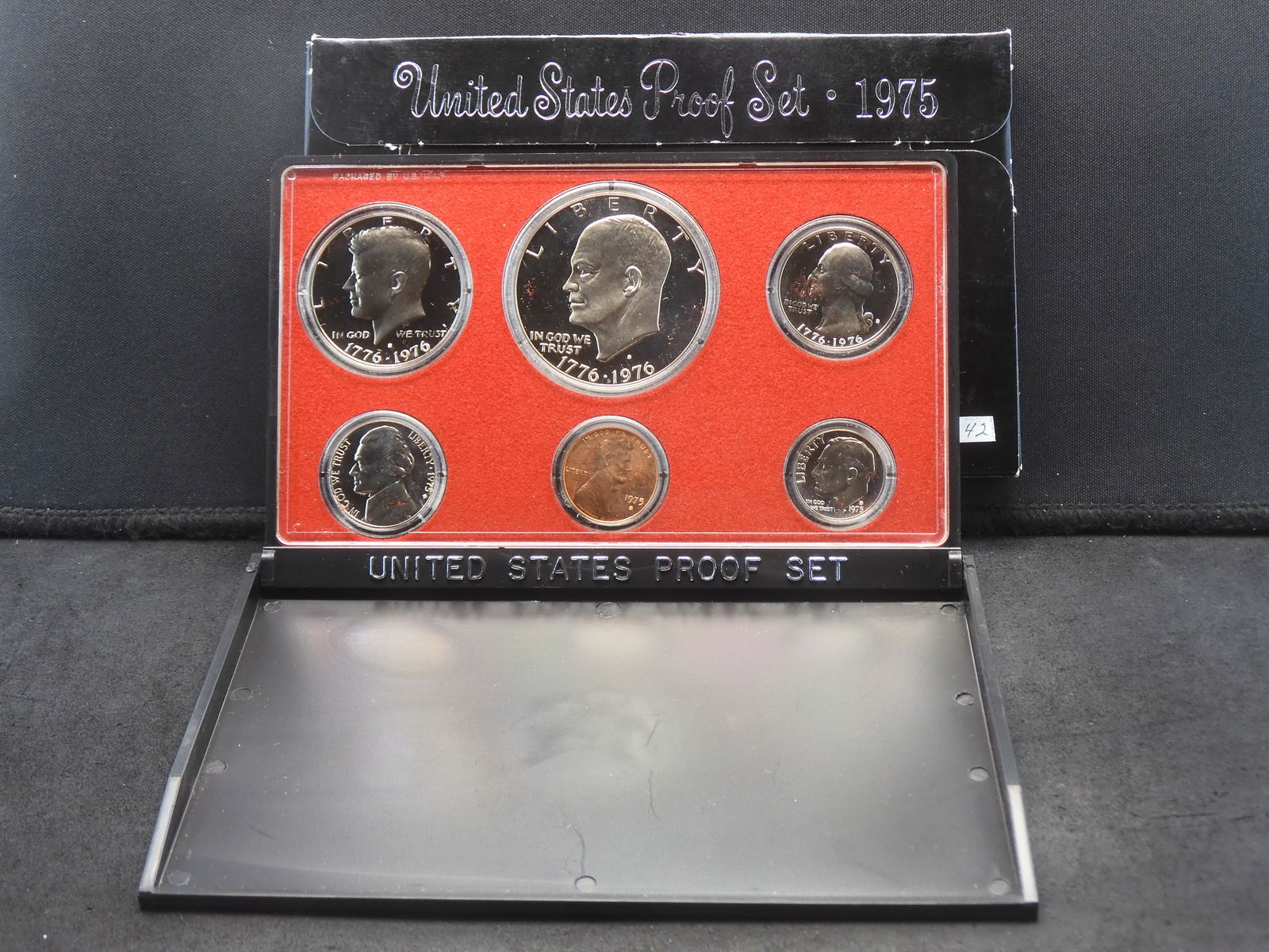 (6) coin 1975-S US proof set in original mint box. Bicentennial Type 1 Eisenhower $1, Kennedy .50, (1 of 3)