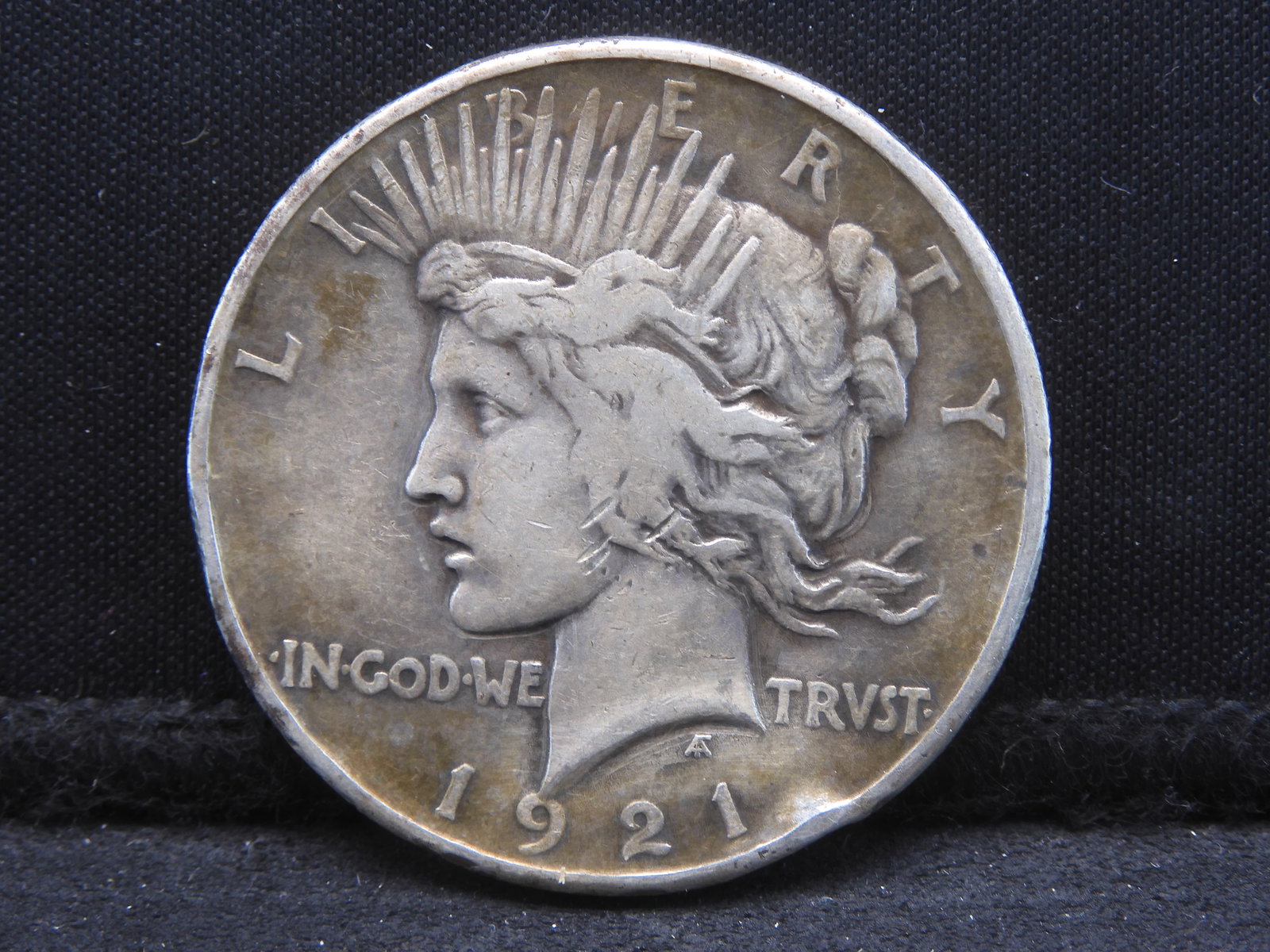 1921 Peace Silver Dollar - KEY DATE (1 of 2)