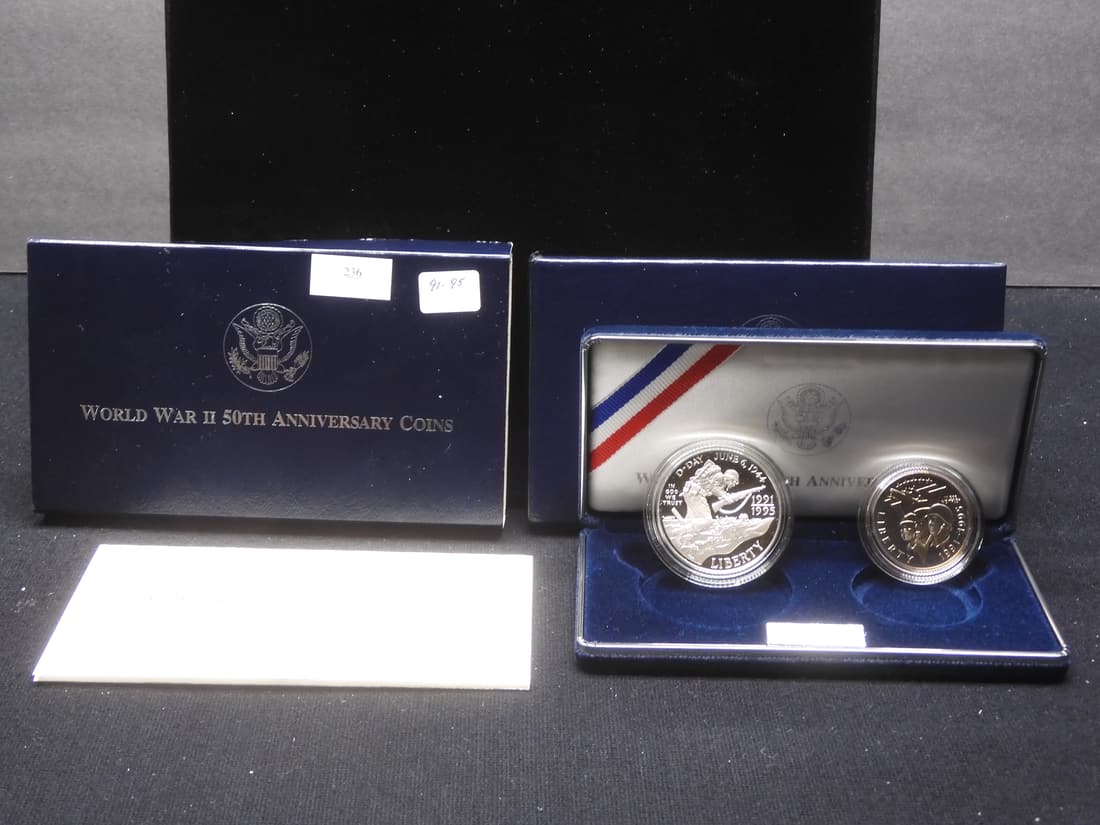 1991-1995 World War II 2 Coin Proof Set OGP (1 of 4)
