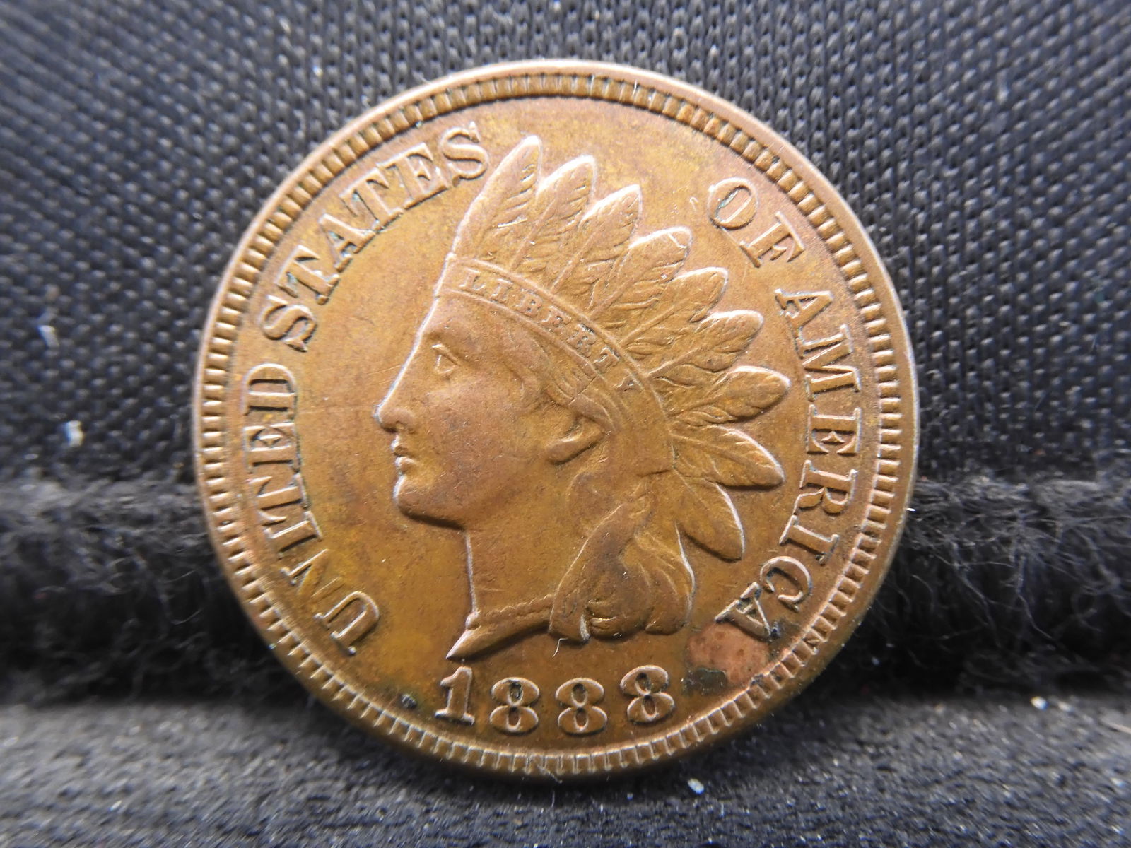 1888 Indian Head Cent - Great Detail w/ Luster (1 of 2)