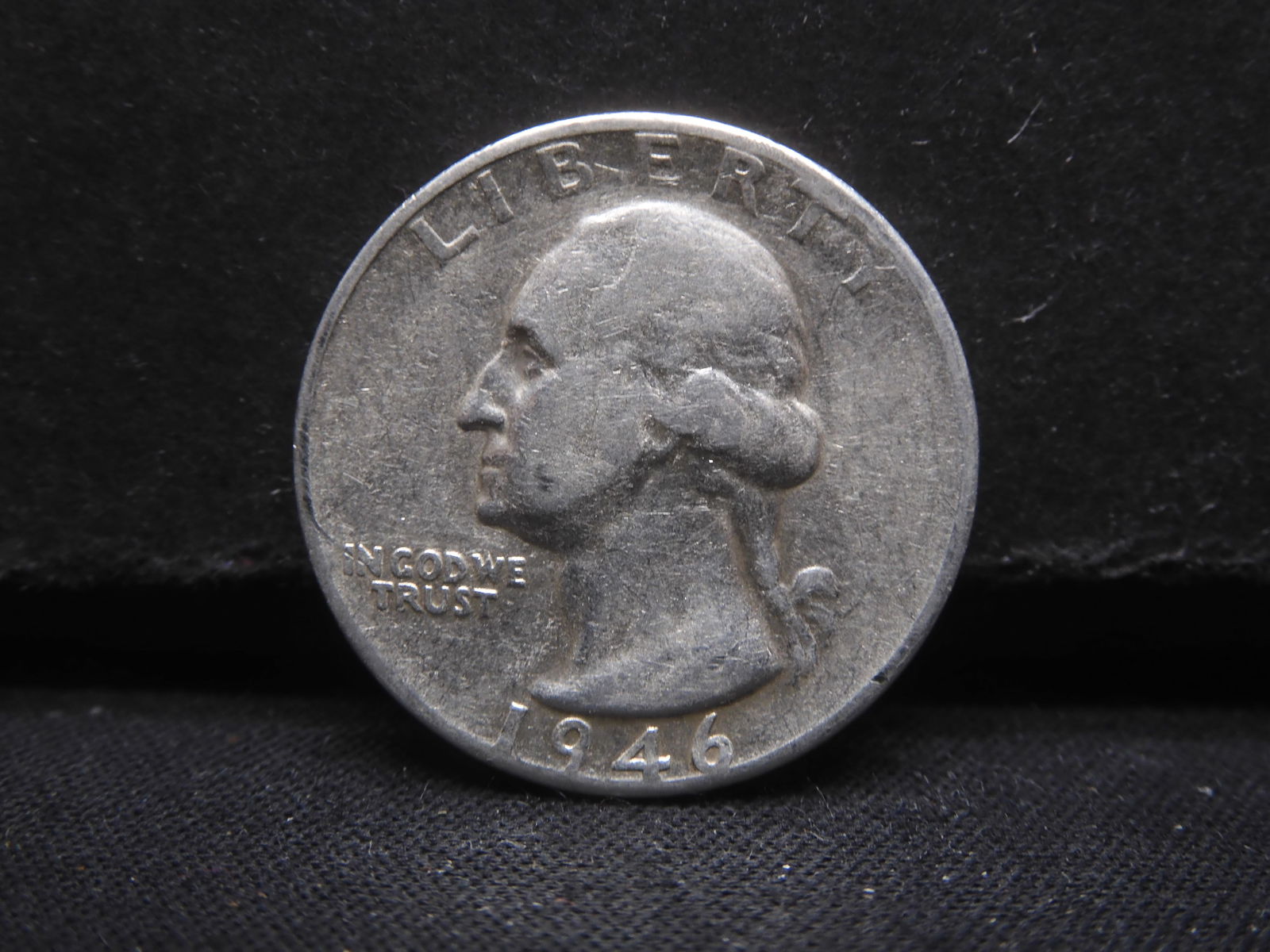 1946 S, Only 4.2 Mill Minted, 90% SILVER, Washington Quarter (1 of 2)