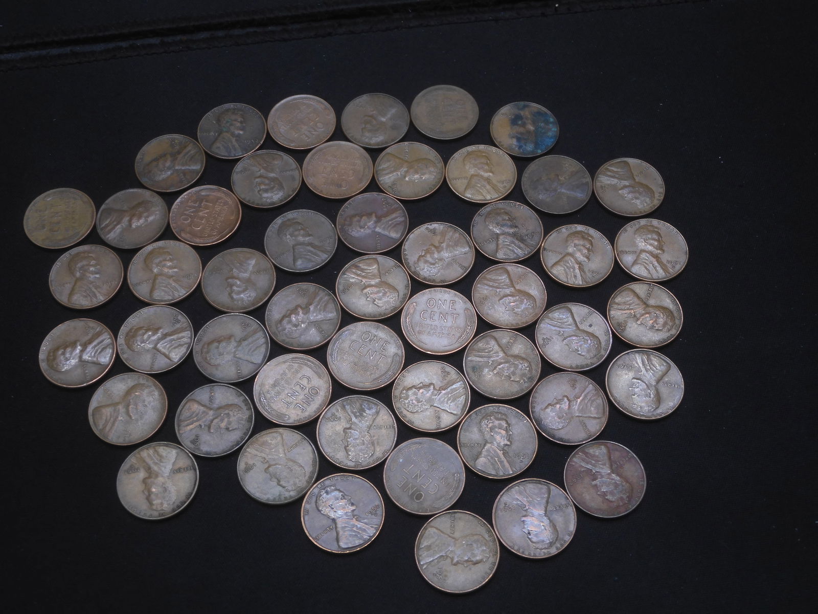 (50) Mixed Date Lincoln Wheat Cents  1951-D, 1951-S, 1952, 1952-D (1 of 5)