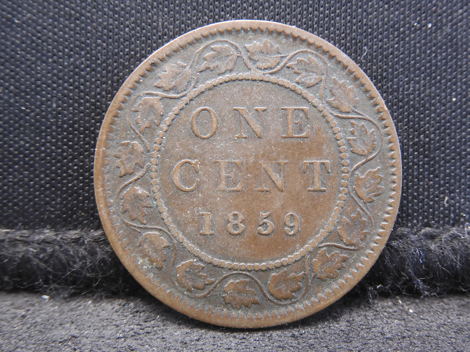 1859 Canada Large cent. VF. (1 of 2)