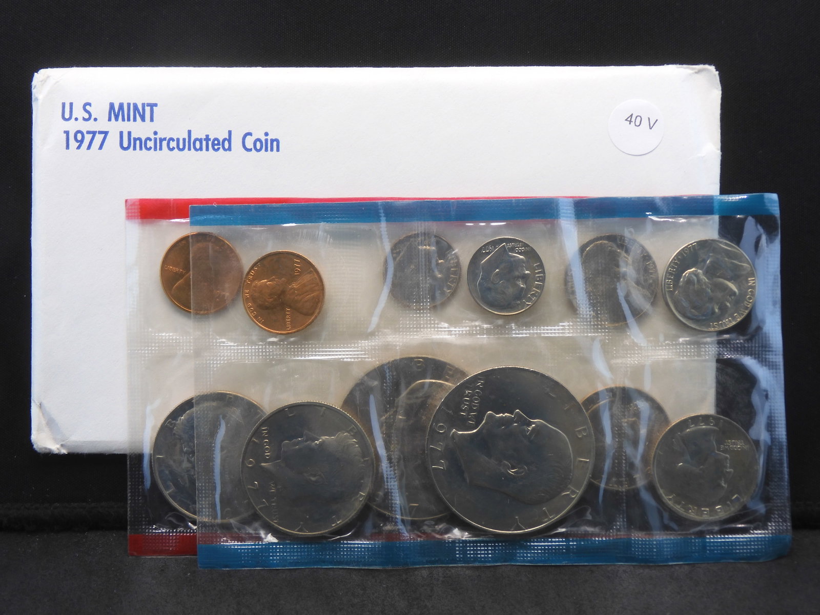 1977 P&D UNC US Mint Set (1 of 5)