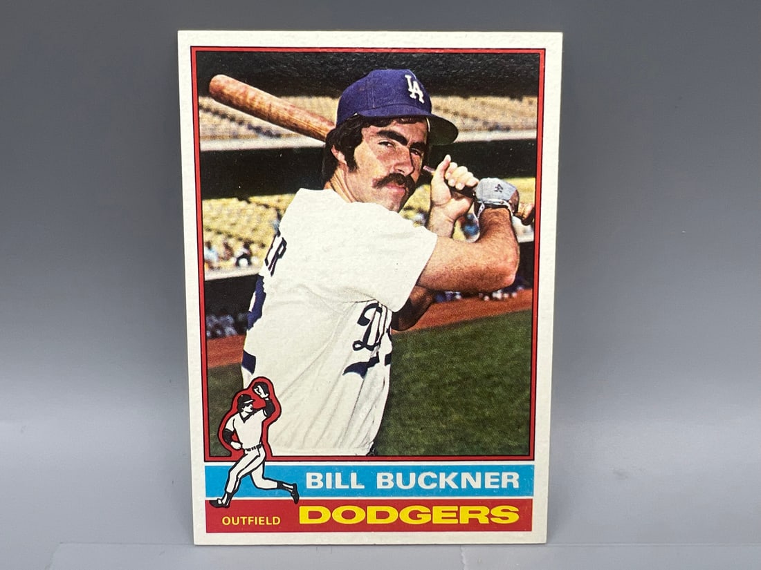 1976 Topps #253 Bill Buckner (1 of 2)