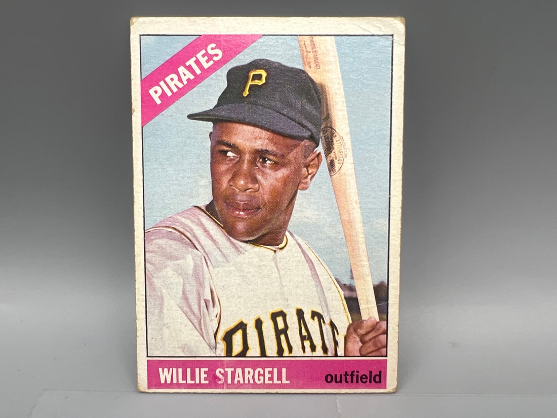 1966 Topps #255 Willie Stargell (1 of 2)