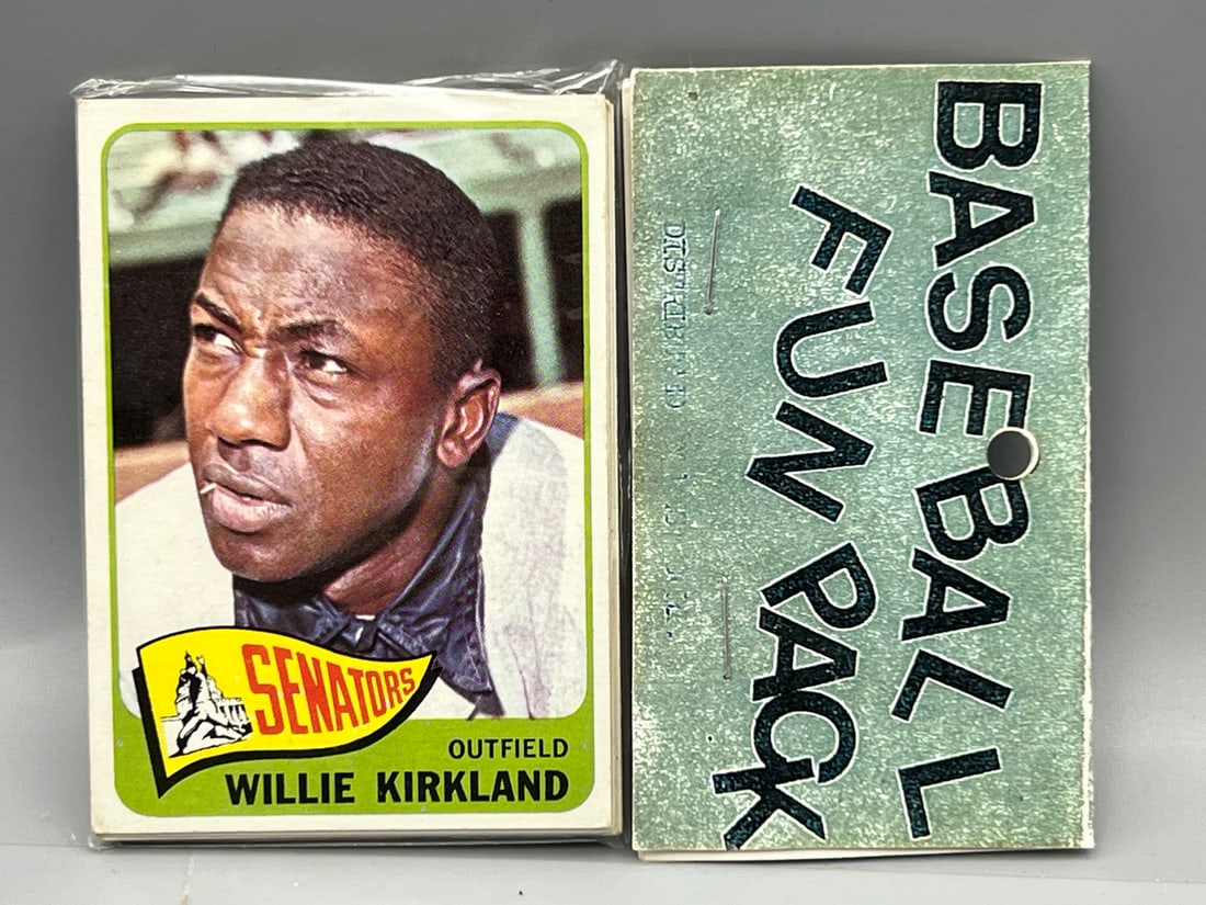1965 Topps Baseball Unopened West Corp. Cello Fun Pack (1 of 2)