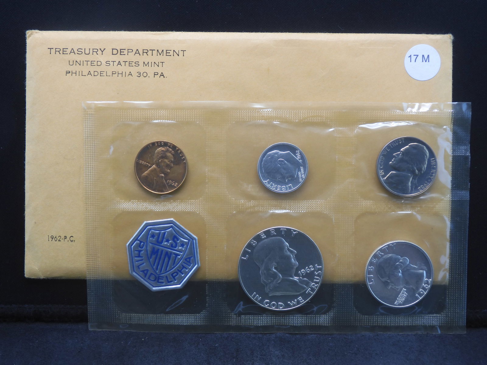 1962 United States Mint 5-Coin Proof Set With Original Gov't Packaging & COA. (1 of 3)