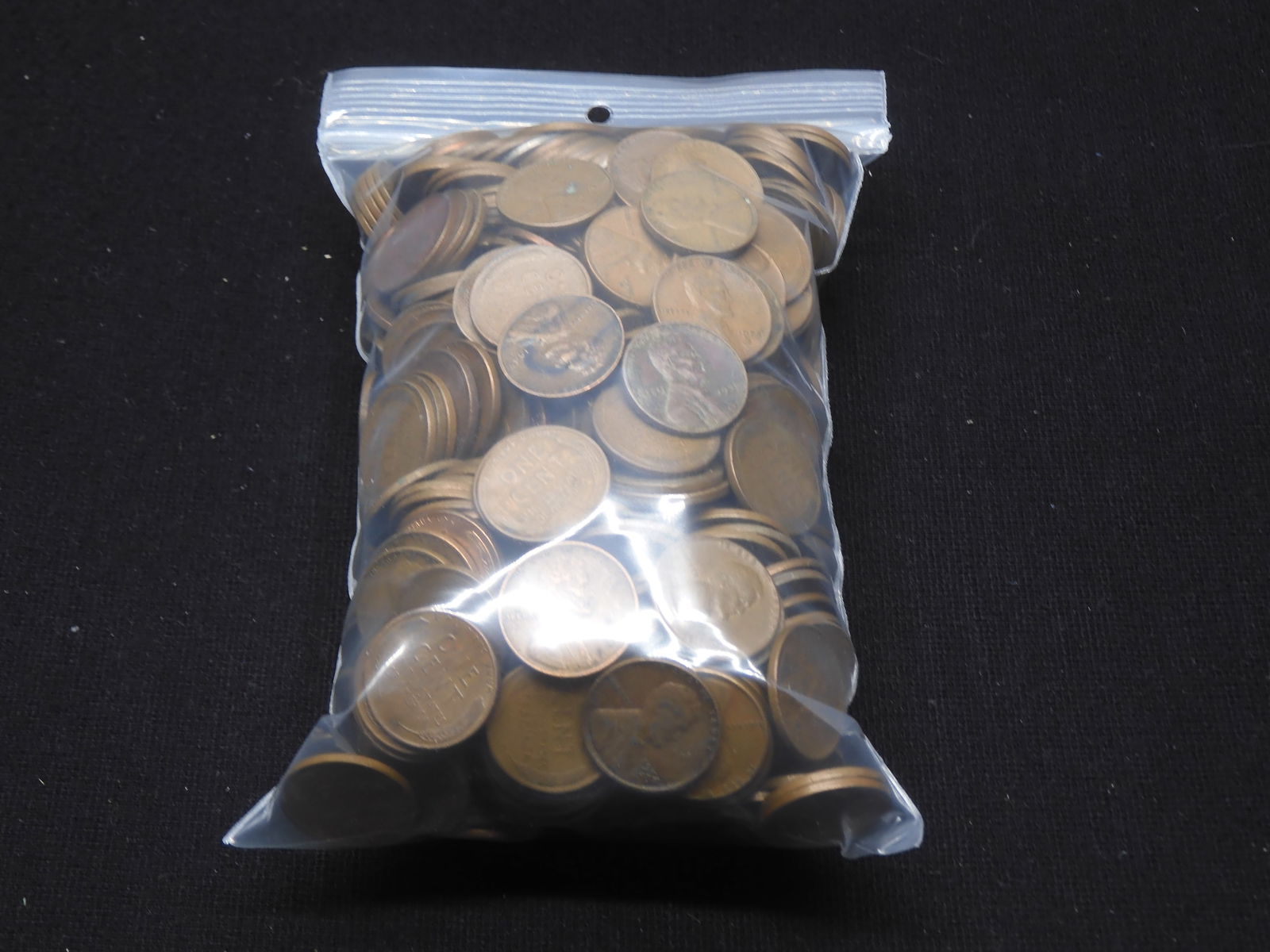 (500) Lincoln Wheat Cents  Mixed Dates (1 of 3)