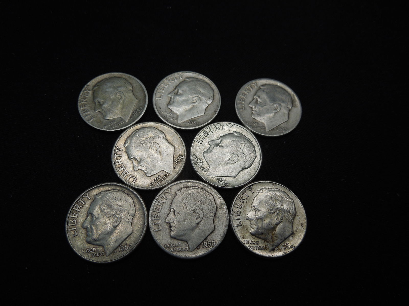 8 Roosevelt Dimes 90% Silver (1 of 4)