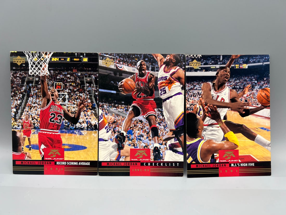 Lot of (3) 1993 Upper Deck Michael Jordan Jumbo Cards (1 of 2)