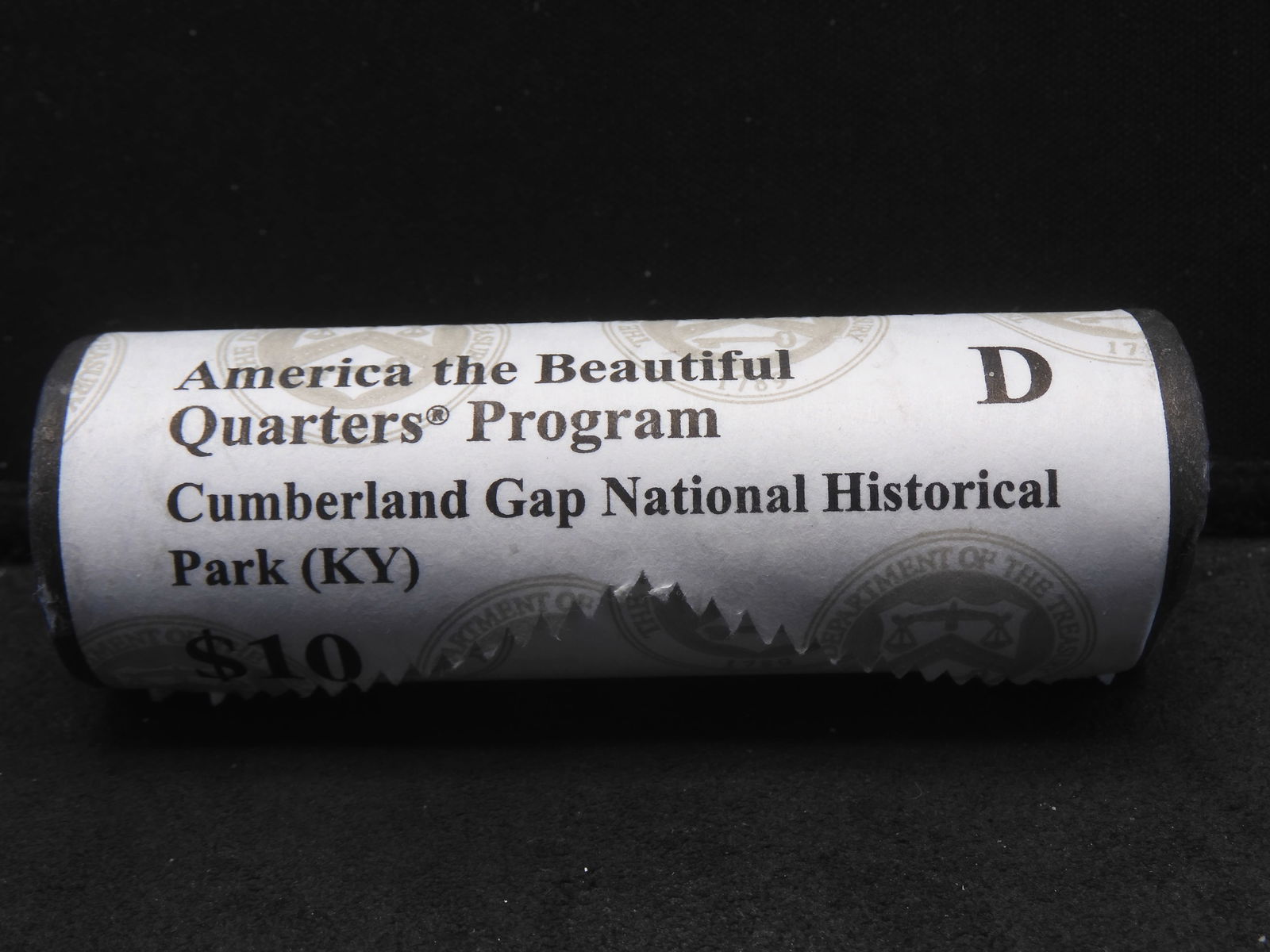 40 coin roll of 2016-D Cumberland Gap (KY) America the Beautiful quarters.  Mint Fancy Wrap.  GEM. (1 of 3)