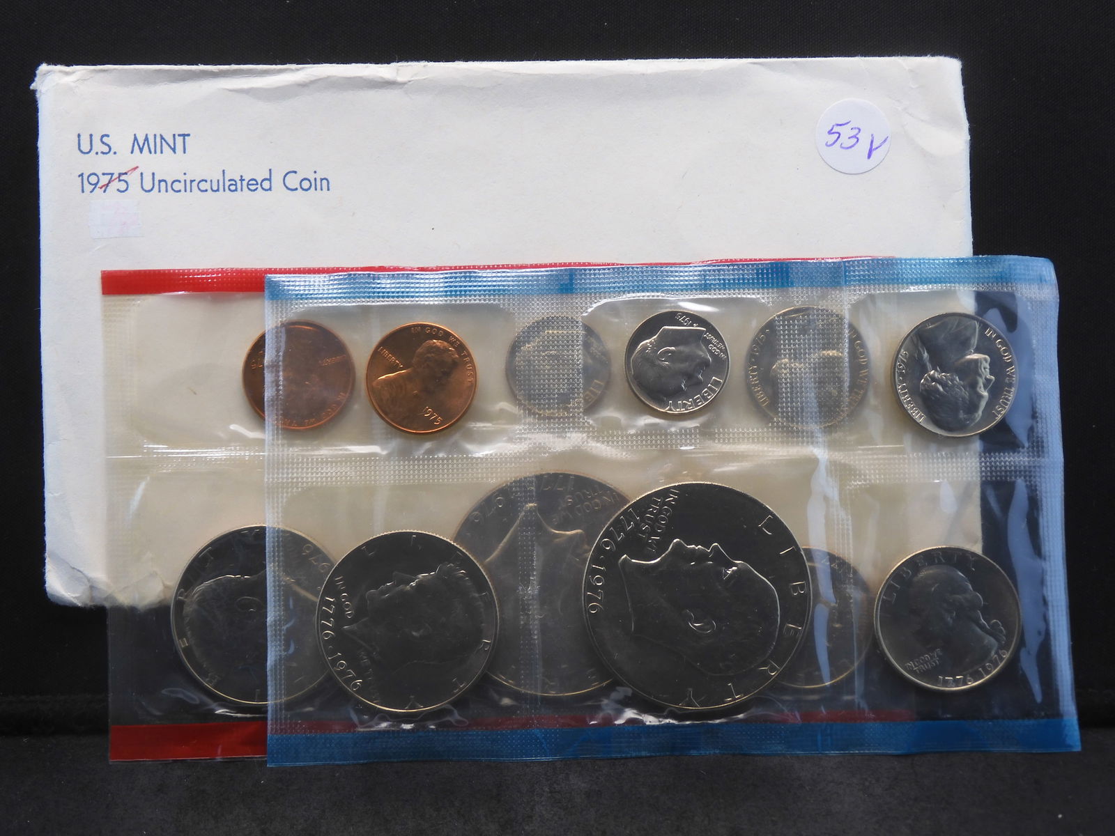 1975 P&D UNC US Mint Set (1 of 5)