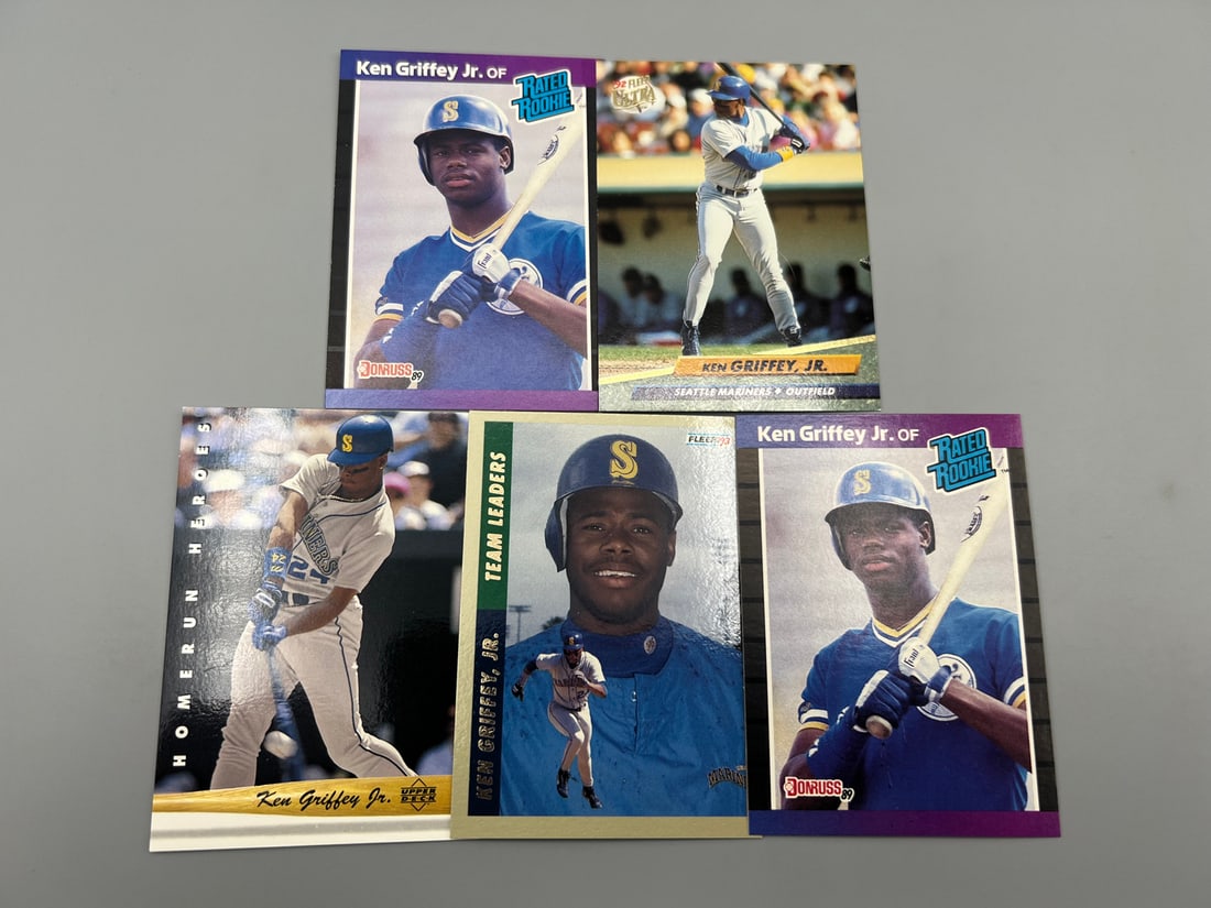 Lot of (5) Assorted Ken Griffey Jr. Baseball Cards W/ Rookies - Varying Conditions: Lot of (5) Assorted Ken Griffey Jr. Baseball Cards W/ Rookies - Varying Conditions