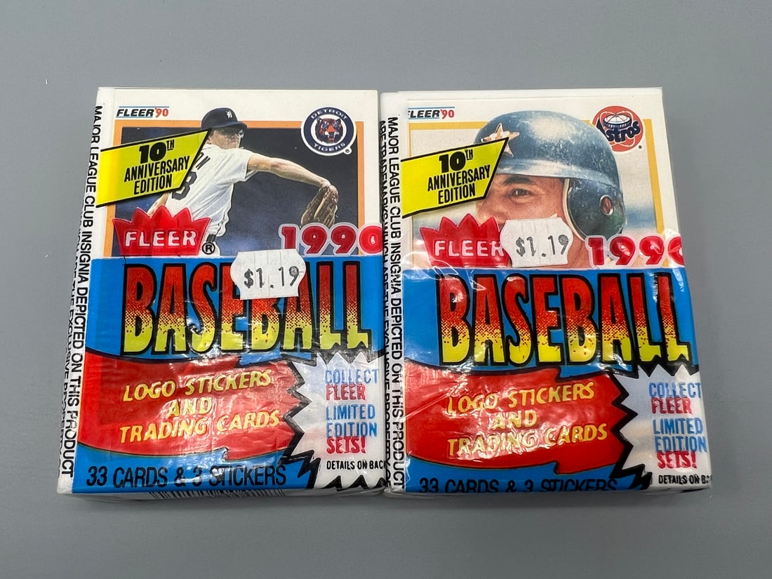 Lot of (2) 1990 Fleer Baseball Unopened Wax Packs (1 of 2)